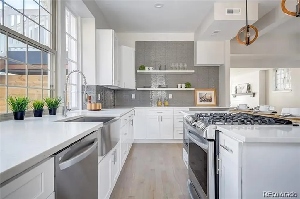2817 W 33rd Avenue Denver CO 80211