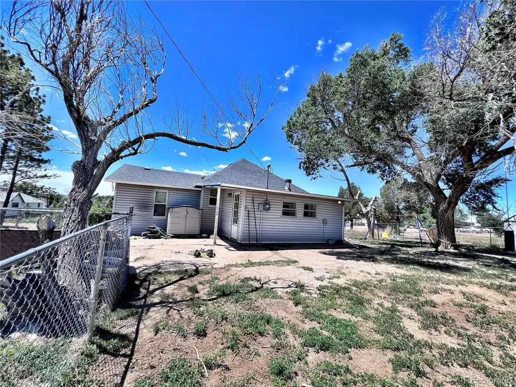 125 7th Street Hugo CO 80821