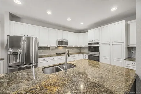 6934 S Fultondale Circle Aurora CO 80016