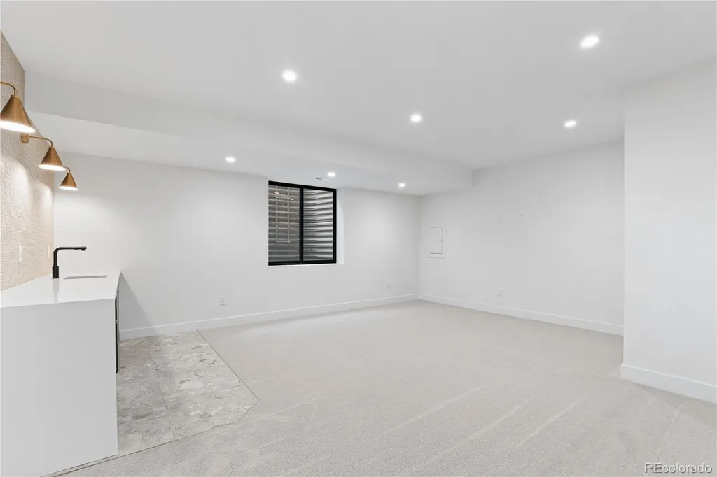 2364 S Cherokee Street Denver CO 80223