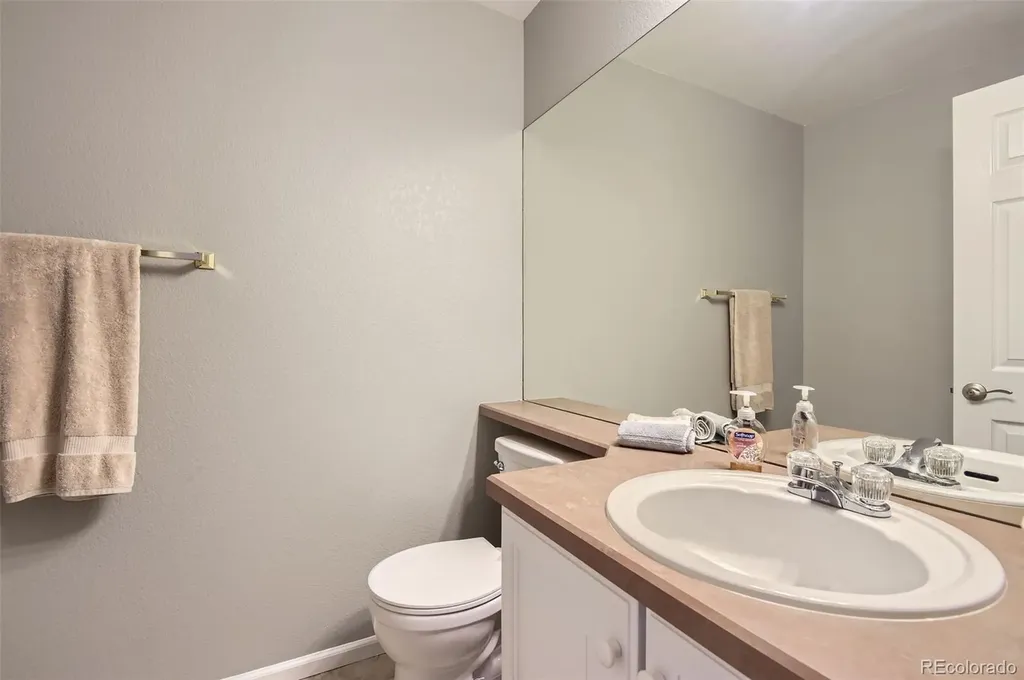 601 Clarendon Loop Castle Pines CO 80108