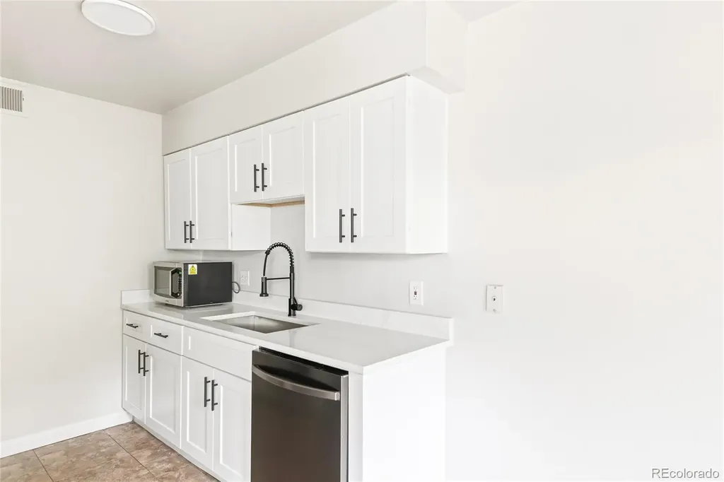 3141 S Tamarac Drive Denver CO 80231