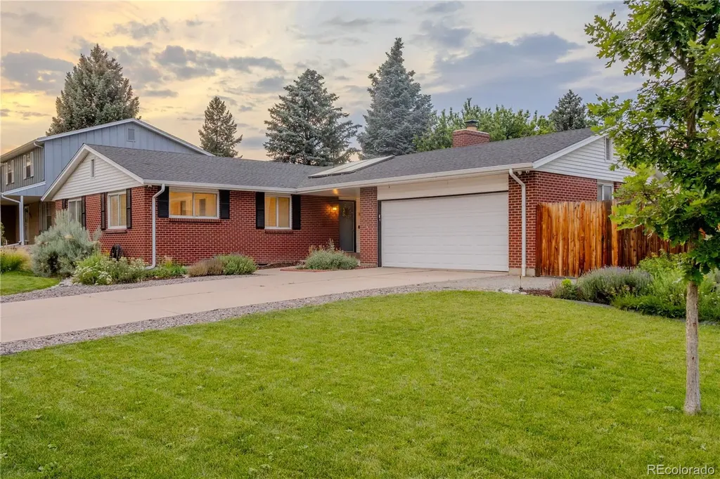 6609 W Fair Drive Littleton CO 80123