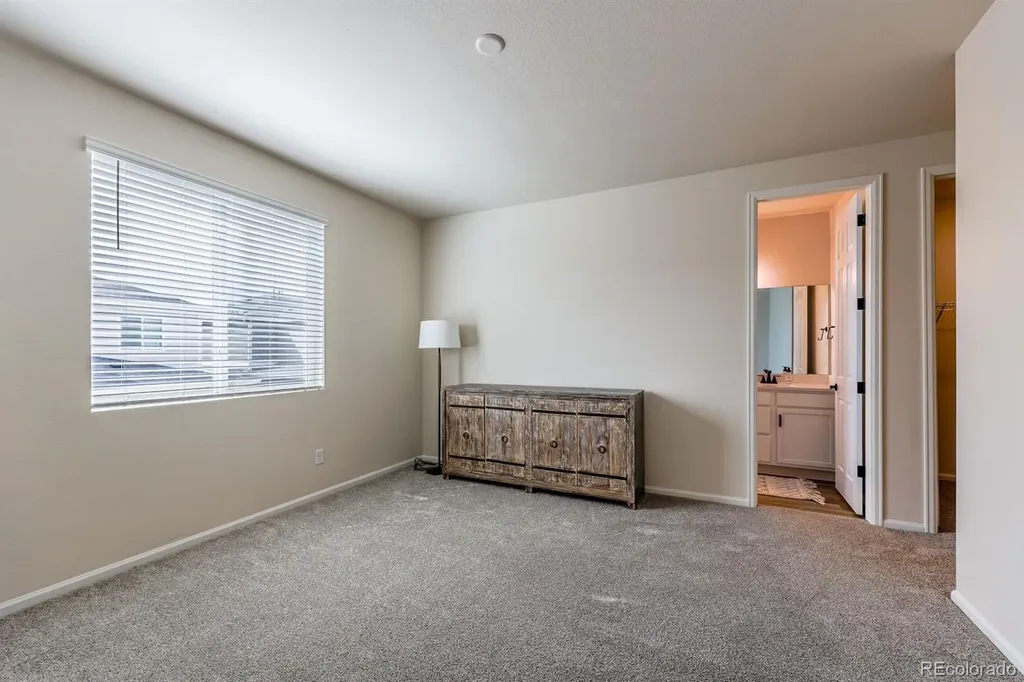 75 S Uriah Street Aurora CO 80018