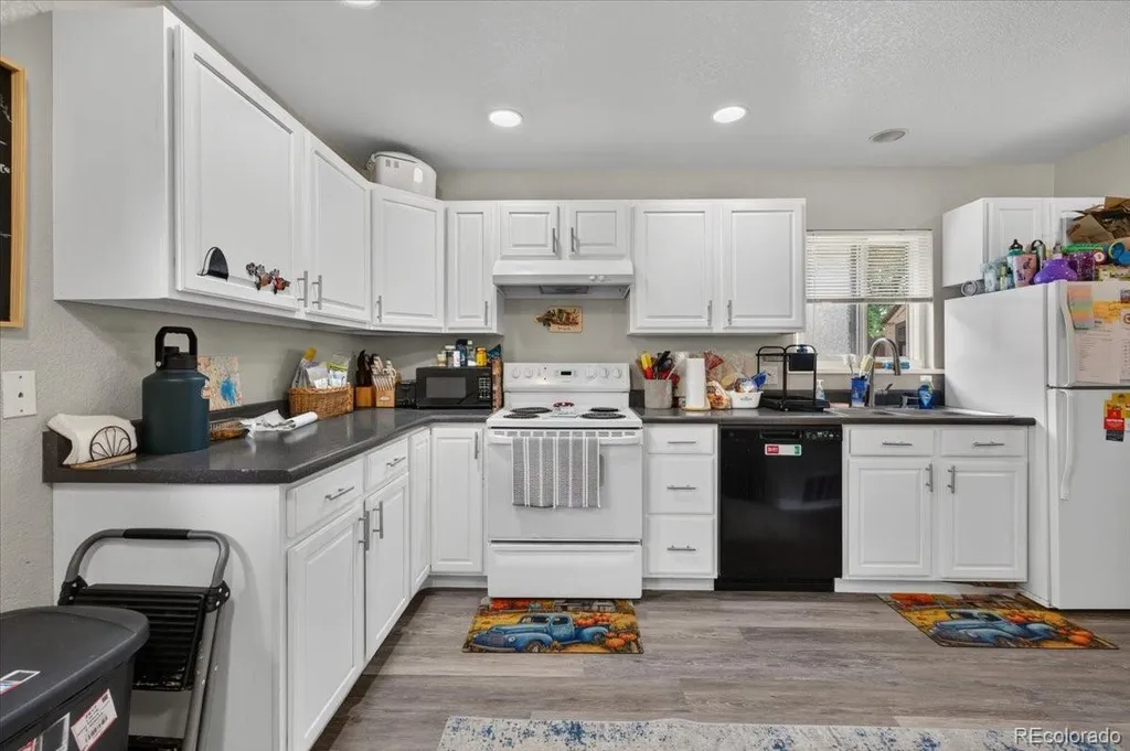 9030 Elm Court Denver CO 80260