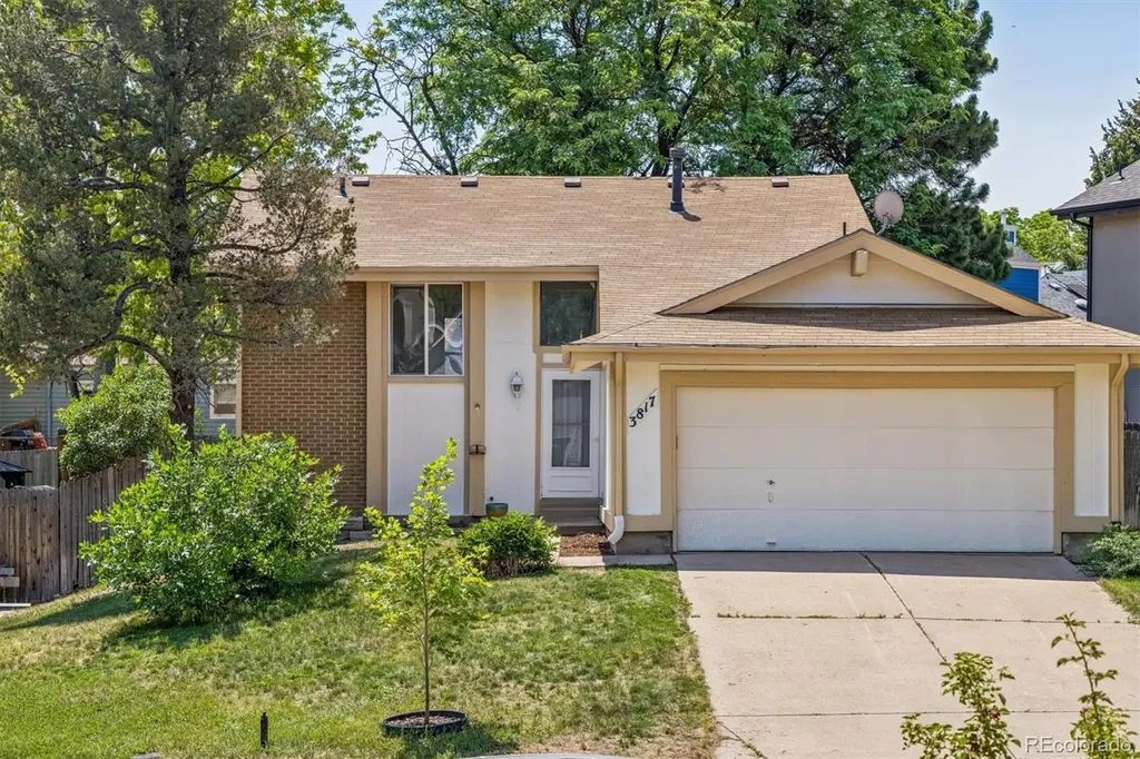 3817 S Ceylon Way Aurora CO 80013