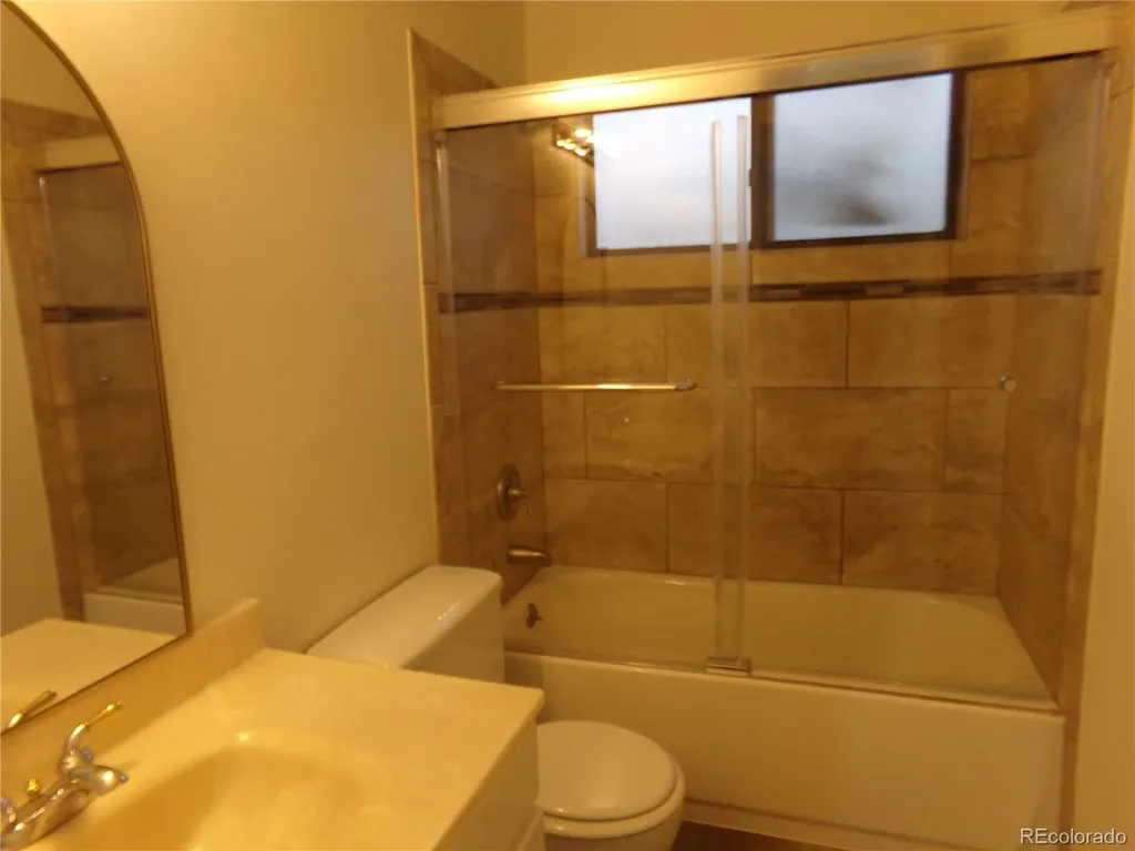 3817 S Ceylon Way Aurora CO 80013