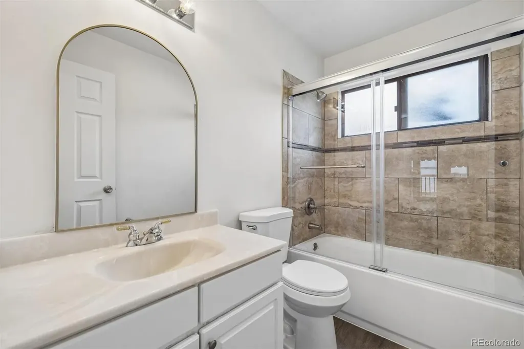 3817 S Ceylon Way Aurora CO 80013