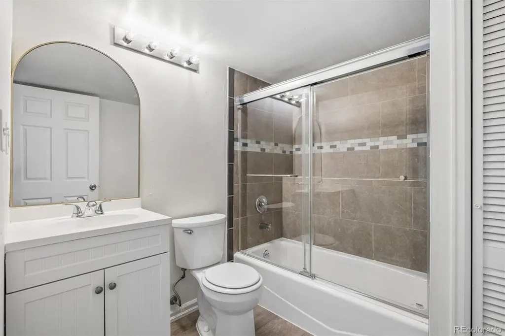 3817 S Ceylon Way Aurora CO 80013