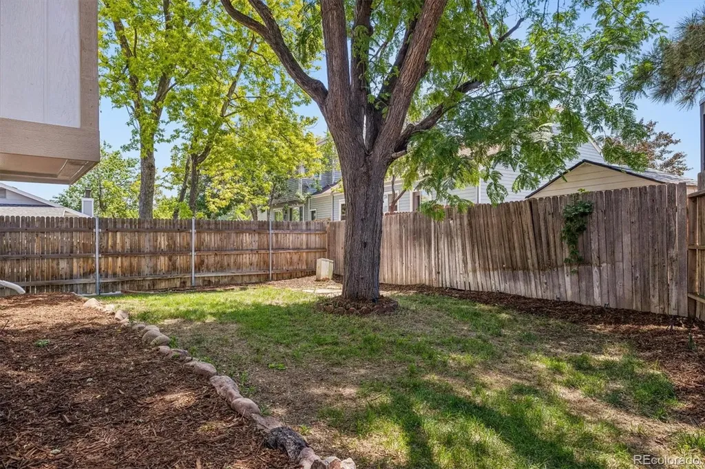 3817 S Ceylon Way Aurora CO 80013