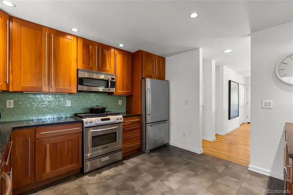 6100 S Ivy Street Centennial CO 80111