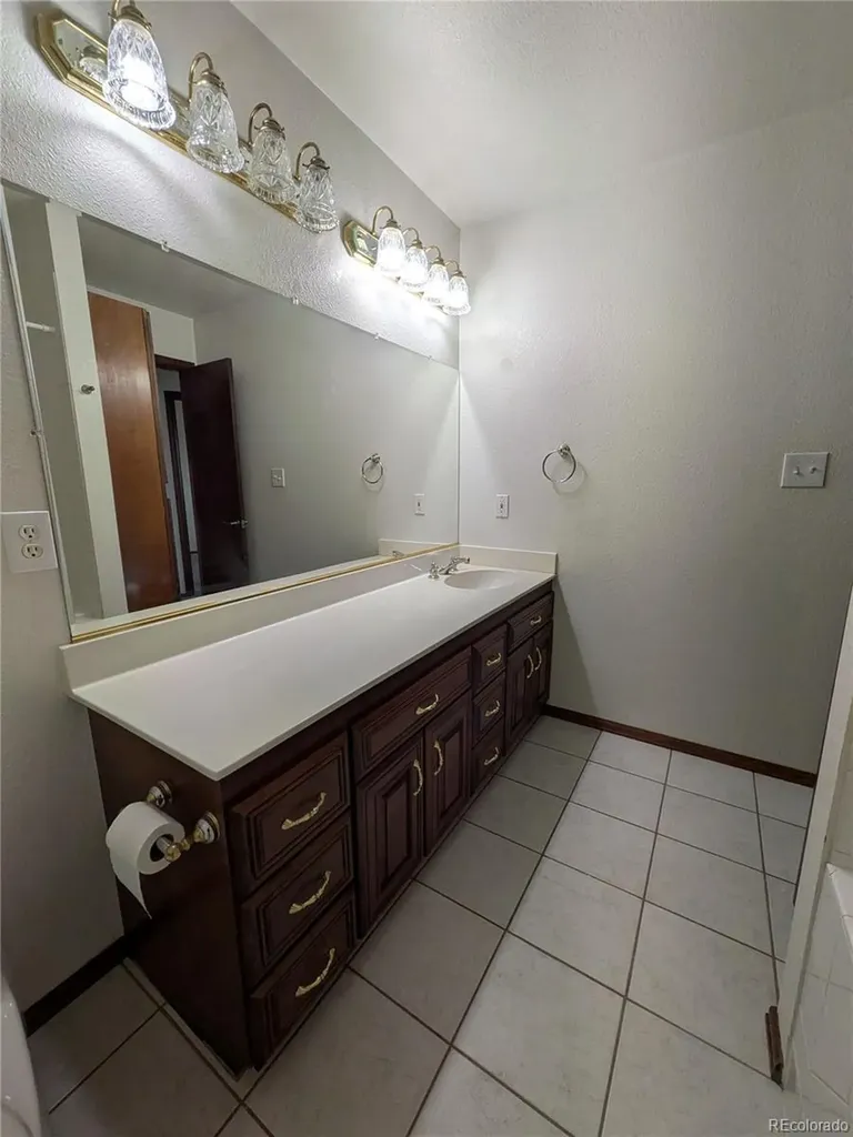 15507 County Road 10 Fort Lupton CO 80621