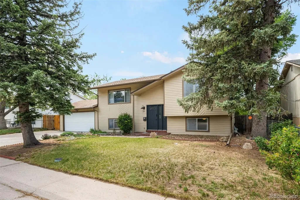 931 S Nome Street Aurora CO 80012