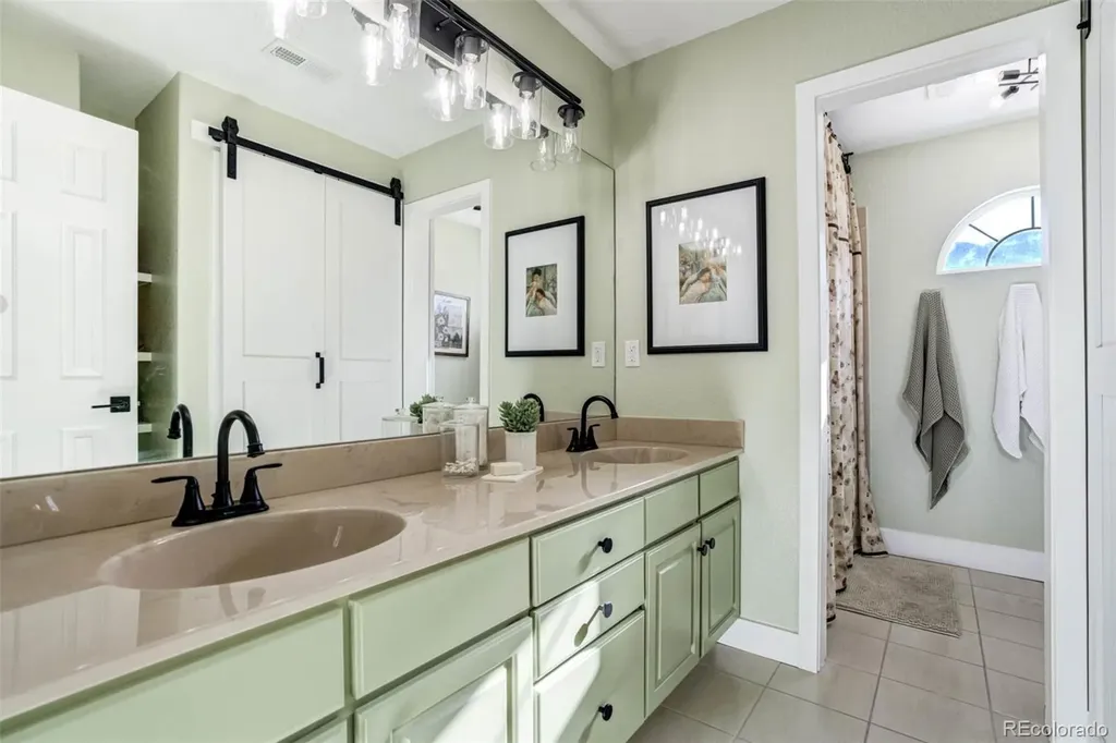 8415 Lauralwood Lane Colorado Springs CO 80919