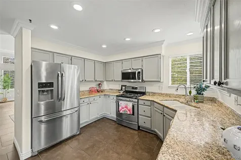 10015 Silver Maple Road Highlands Ranch CO 80129