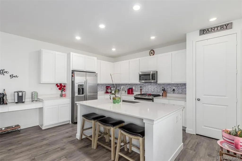 17471 Gandy Dancer Lane Parker CO 80134