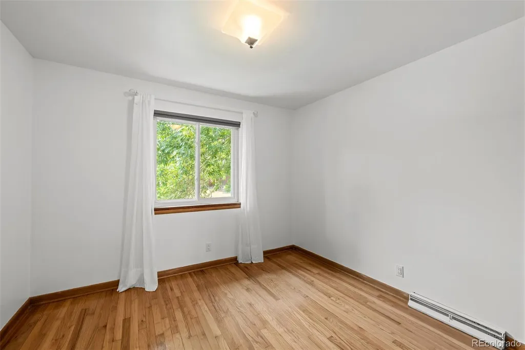 5681 E Gunnison Place Denver CO 80224