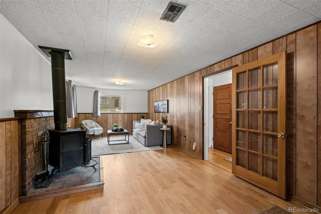 5681 E Gunnison Place Denver CO 80224