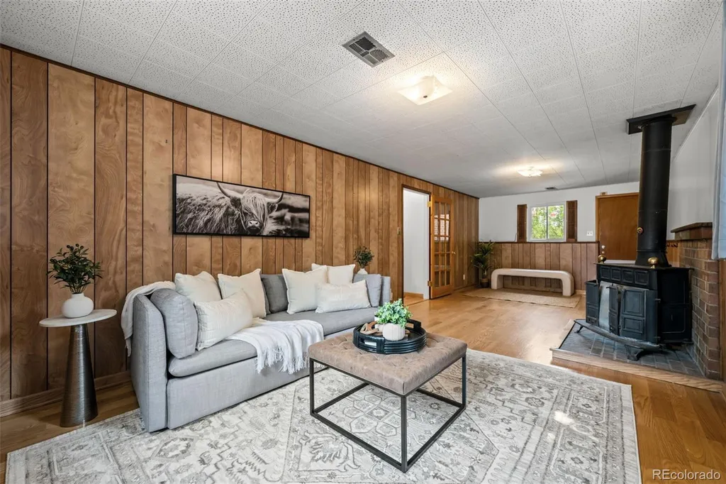 5681 E Gunnison Place Denver CO 80224