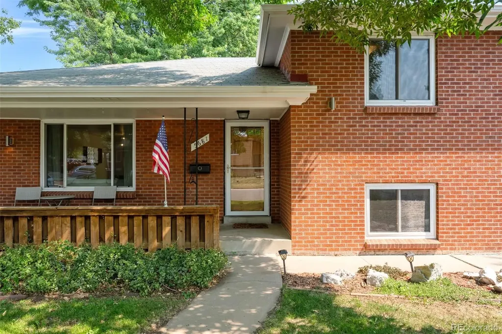 5681 E Gunnison Place Denver CO 80224