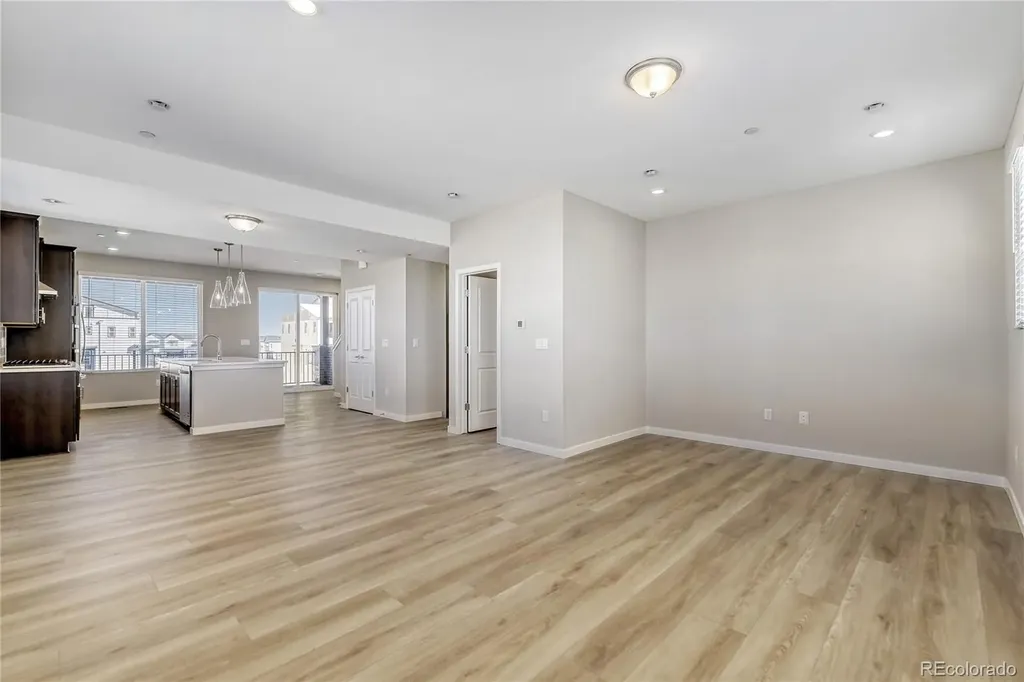 1647 Alcott Way Broomfield CO 80023