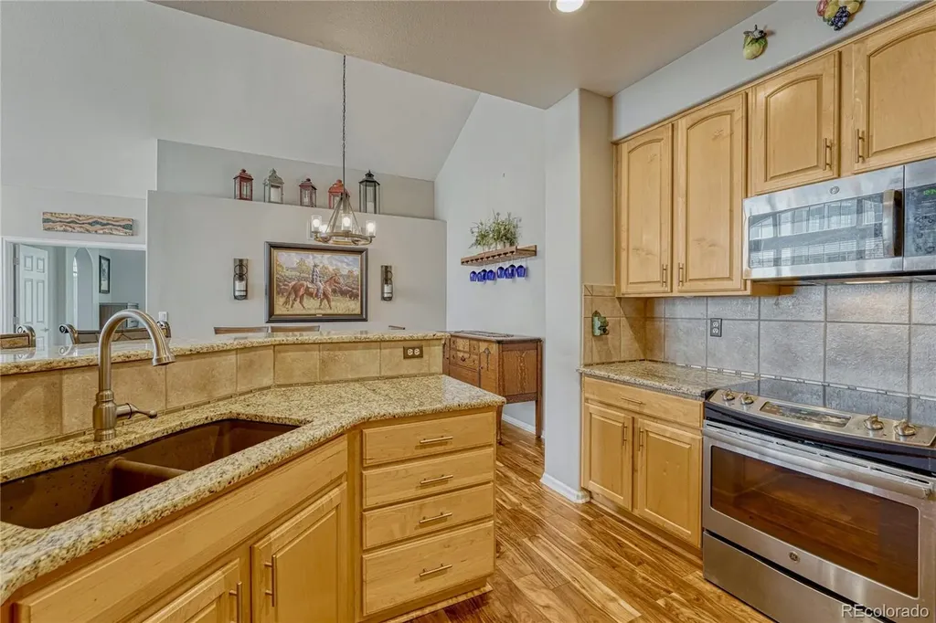 2933 Newport Circle Castle Rock CO 80104