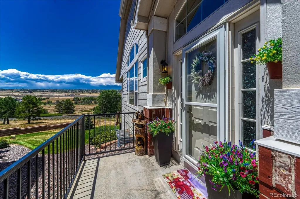 2933 Newport Circle Castle Rock CO 80104