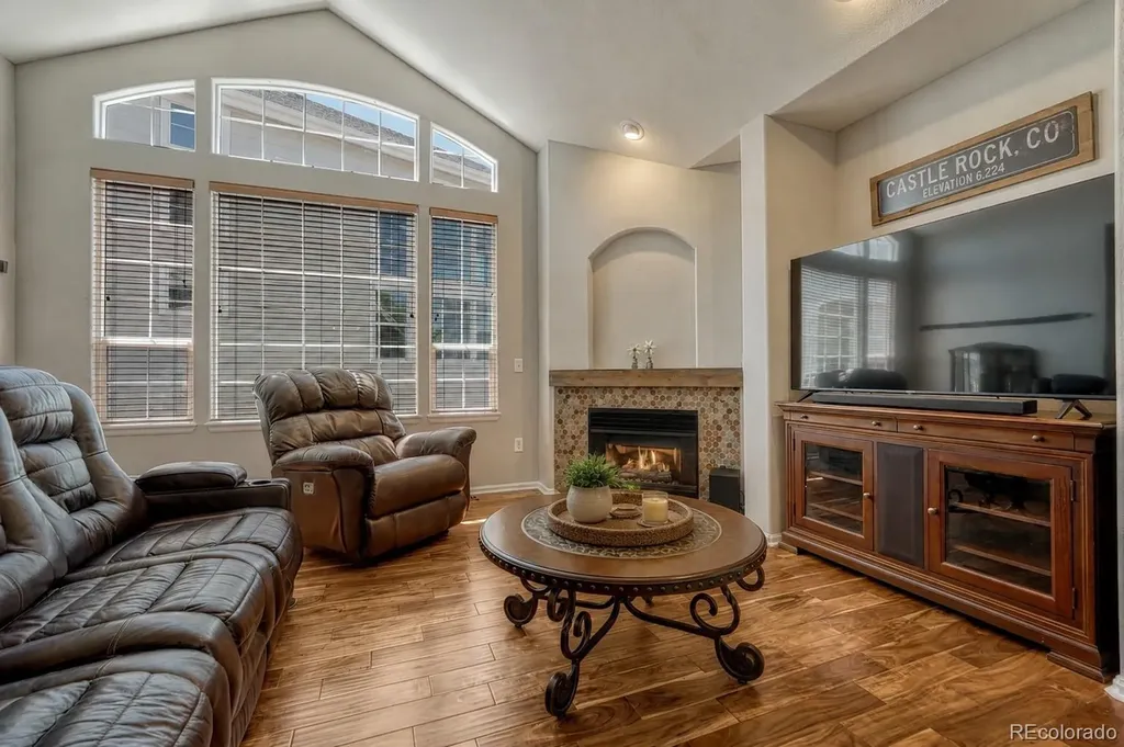 2933 Newport Circle Castle Rock CO 80104