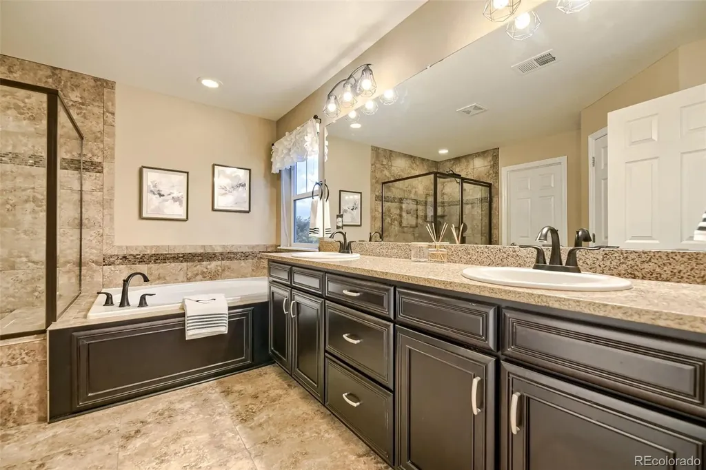 25200 E Arbor Place Aurora CO 80016
