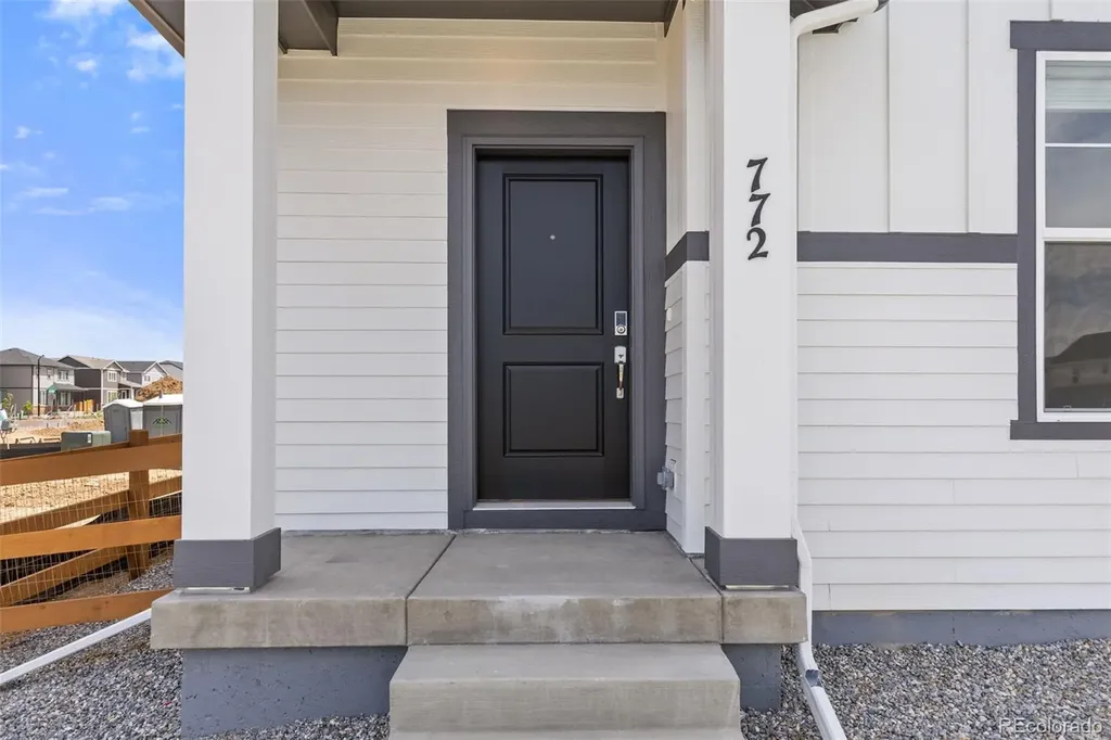 772 N Bently Street Watkins CO 80137
