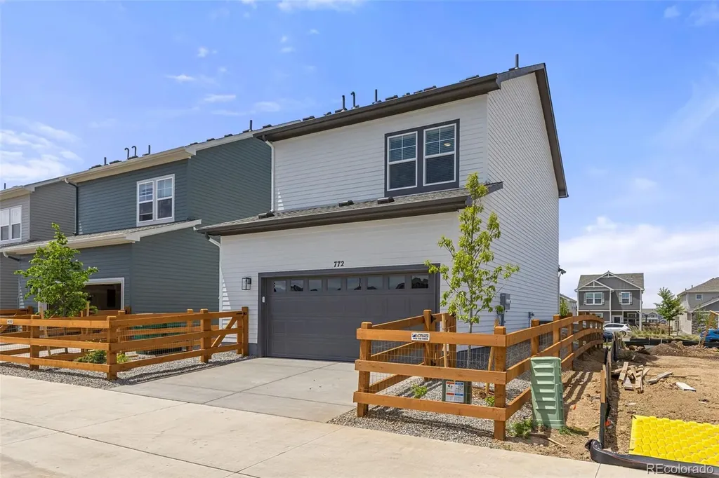772 N Bently Street Watkins CO 80137