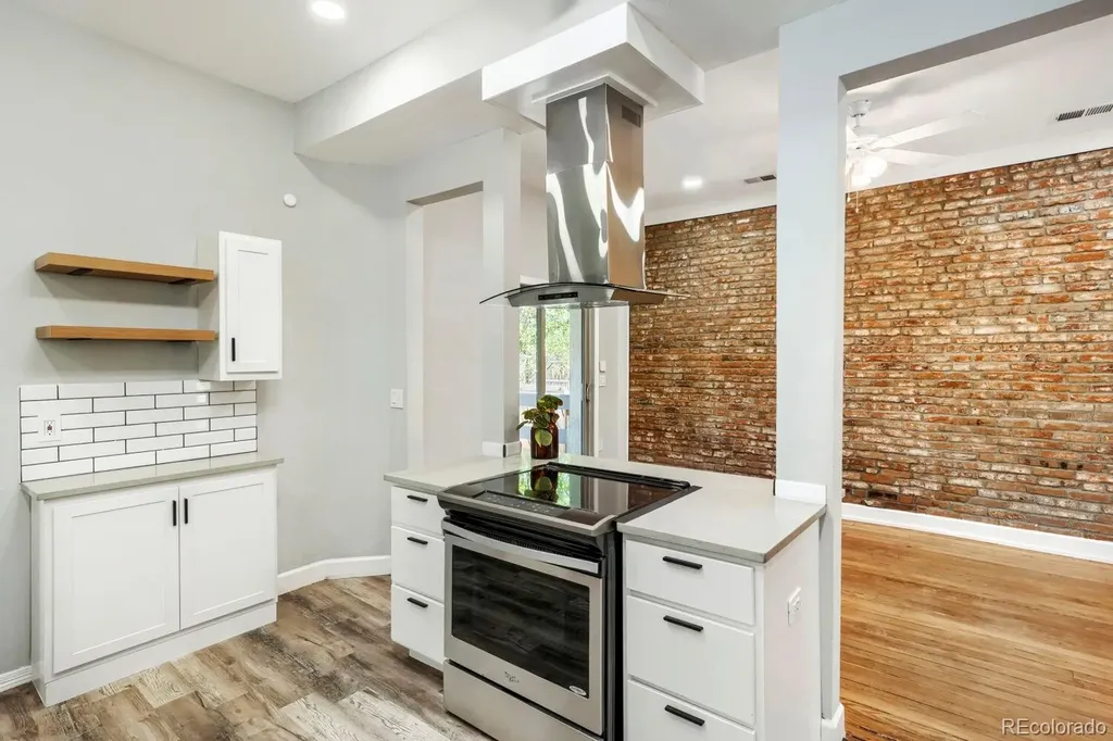 2536 N Vine Street Denver CO 80205