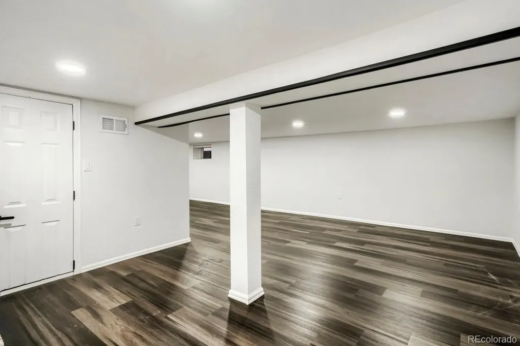 2536 N Vine Street Denver CO 80205