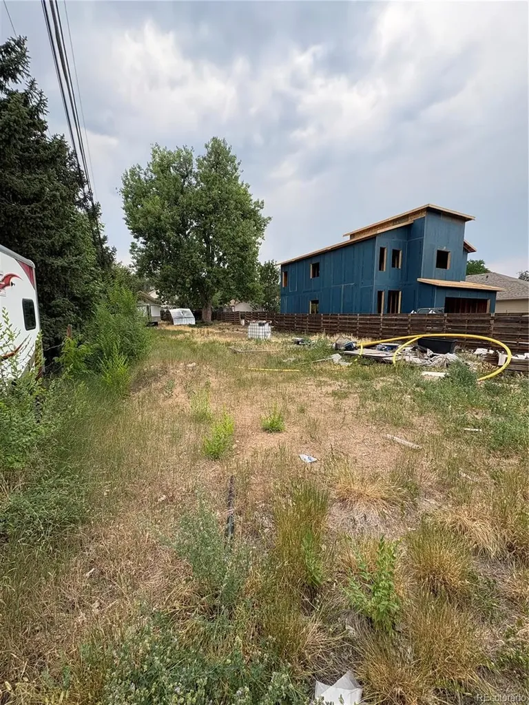 861 Chase Street Denver CO 80214
