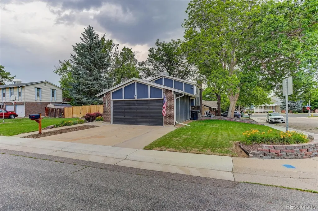 9111 W 79th Place Arvada CO 80005