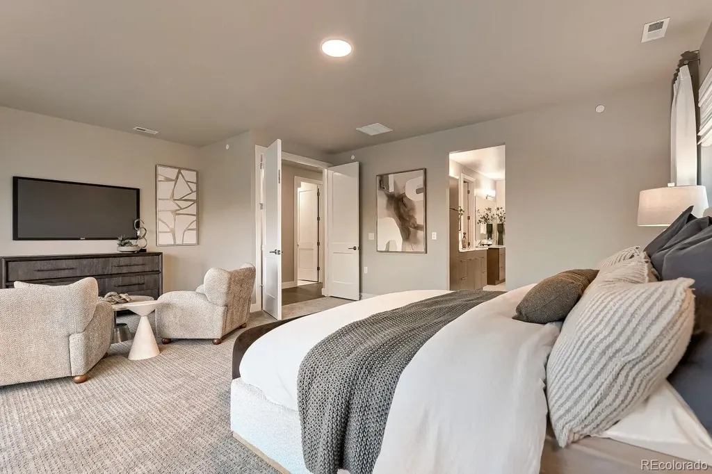 16569 Peak Street Broomfield CO 80023