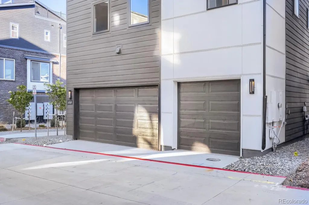 16569 Peak Street Broomfield CO 80023