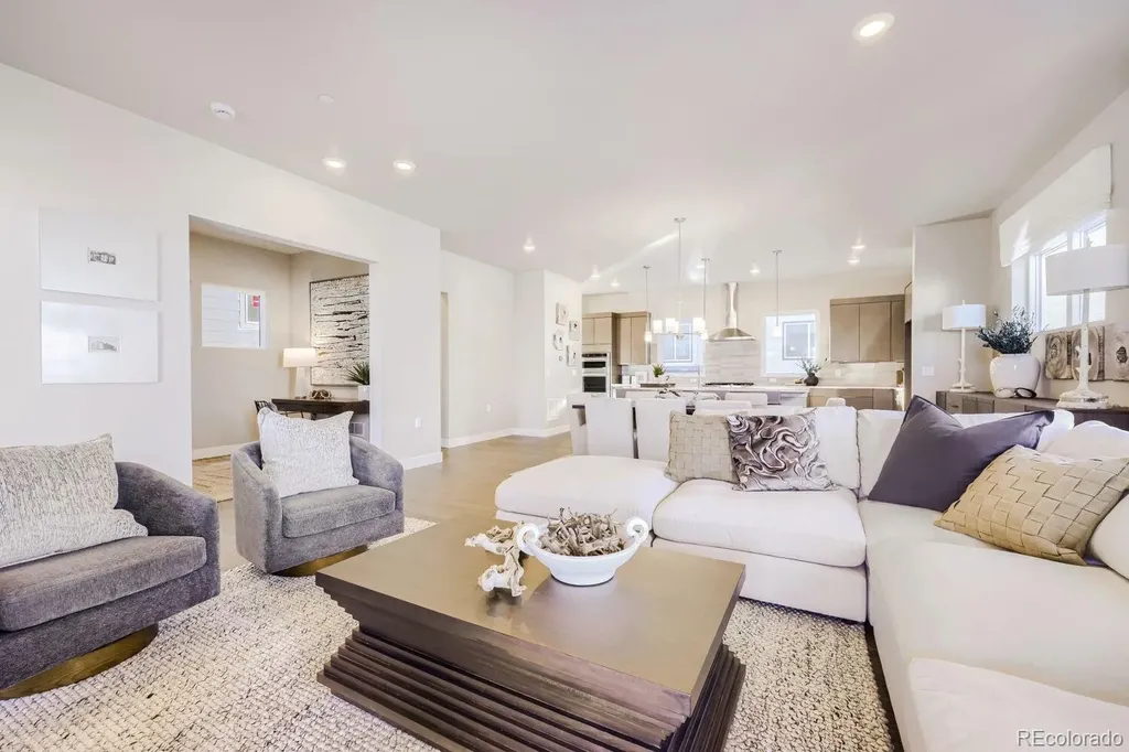 16569 Peak Street Broomfield CO 80023