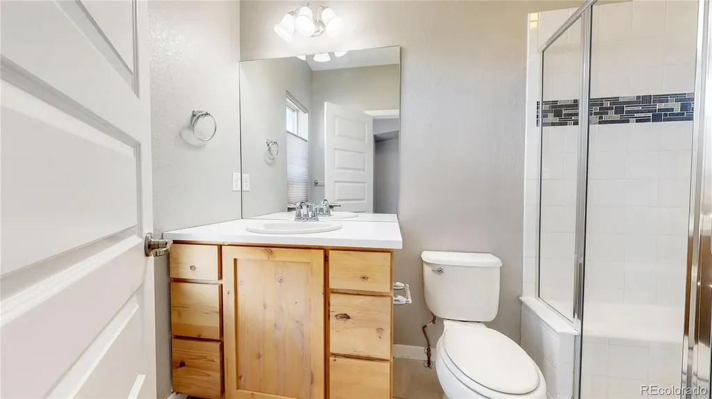 9076 E 50th Avenue Denver CO 80238