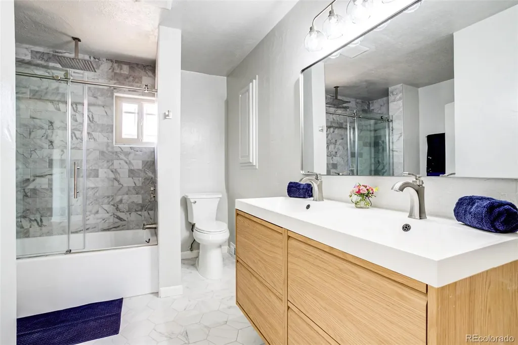 1010 E Dartmouth Avenue Englewood CO 80113