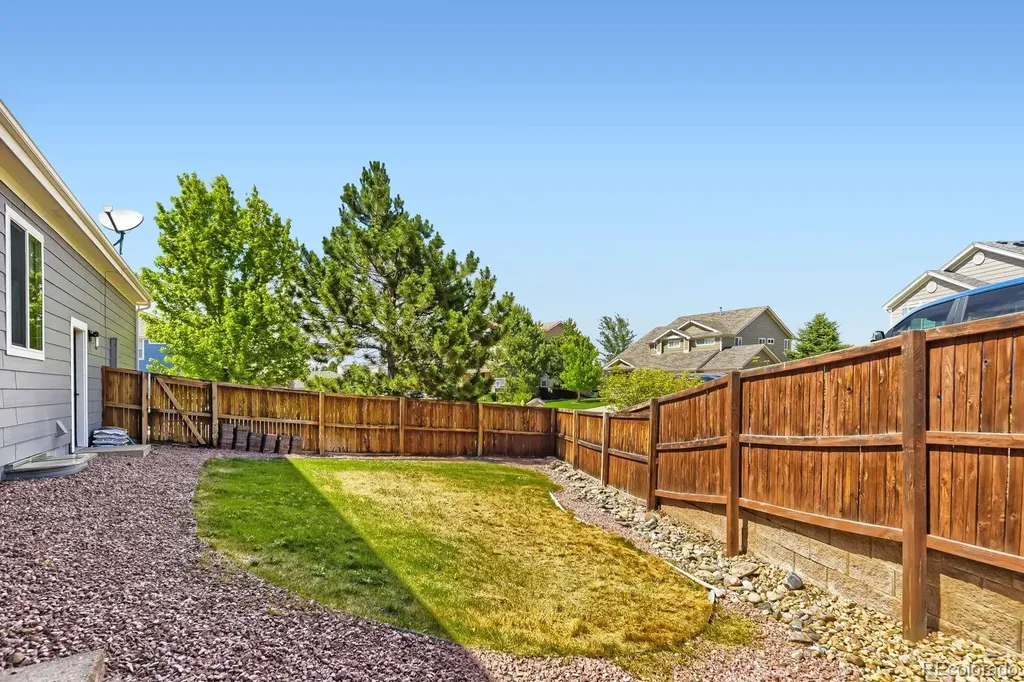1872 Graphite Court Castle Rock CO 80108