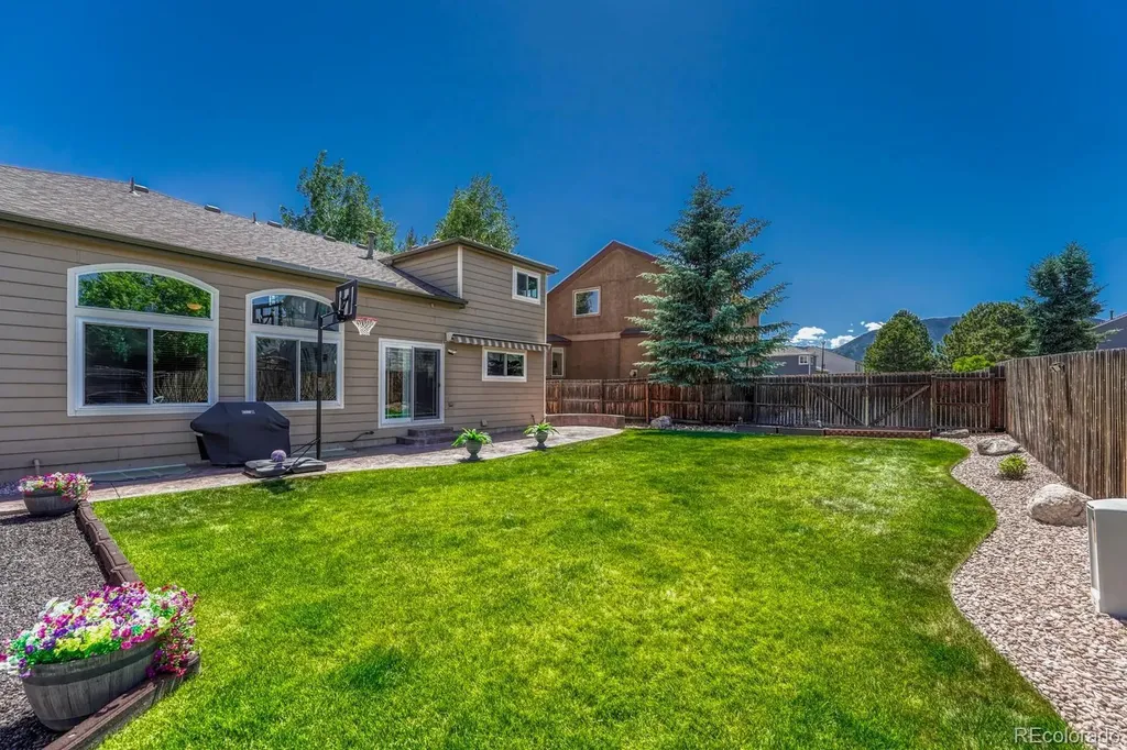 16673 Elk Valley Trail Monument CO 80132