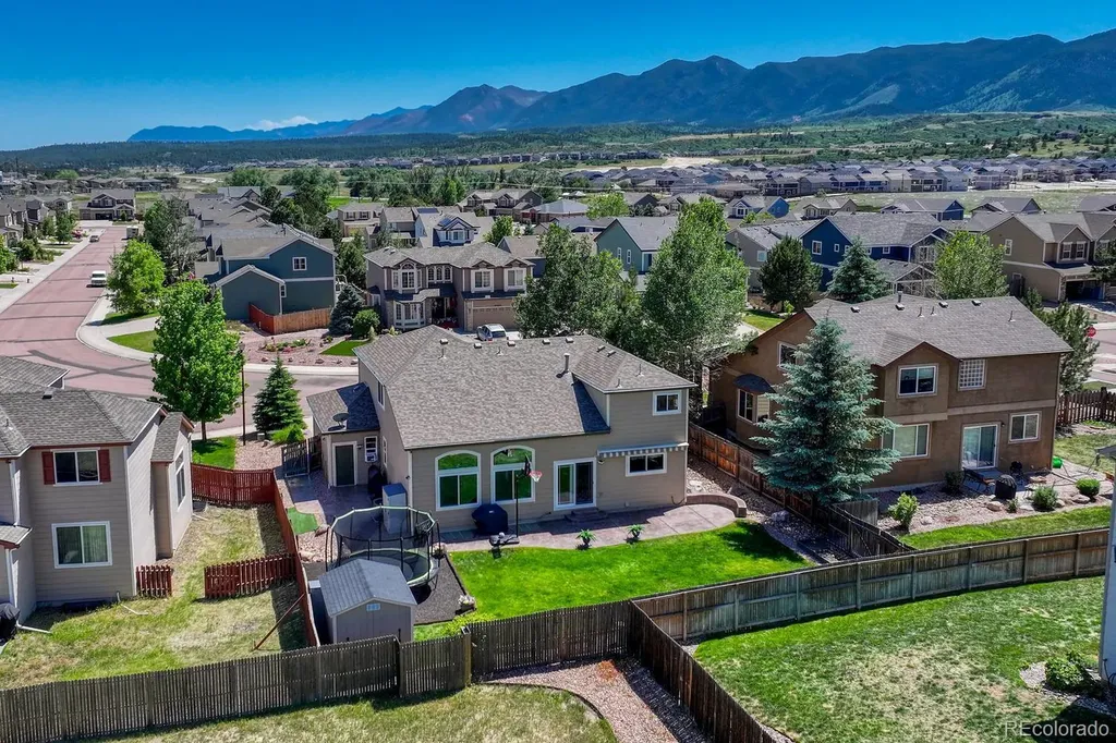 16673 Elk Valley Trail Monument CO 80132