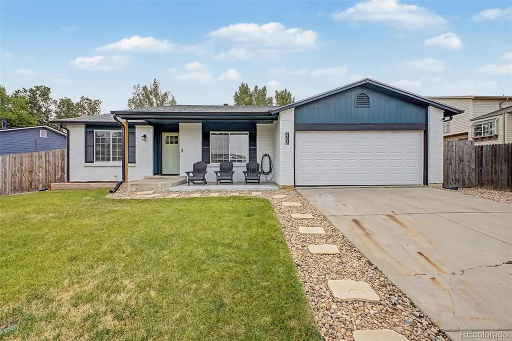 9790 W Wagon Trail Drive Littleton CO 80123