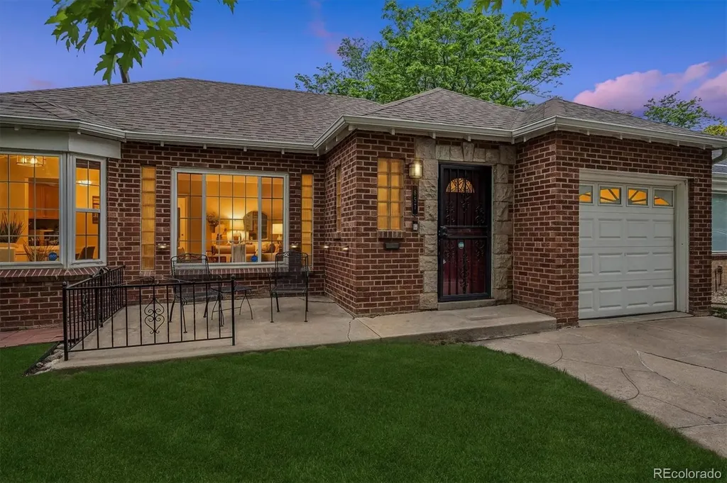 857 Grape Street Denver CO 80220