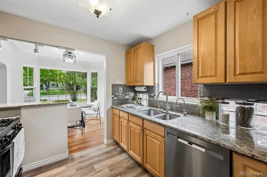 857 Grape Street Denver CO 80220