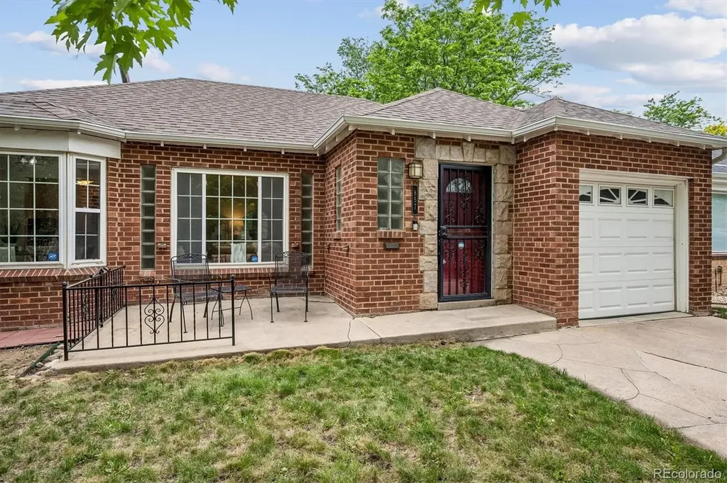 857 Grape Street Denver CO 80220