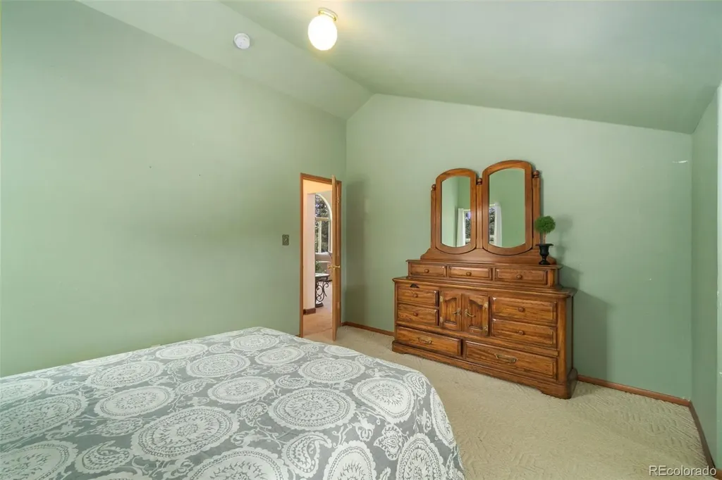 1084 Iron Mountain Drive Livermore CO 80536