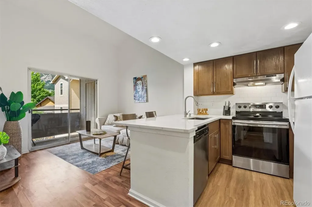 935 Broadway Boulder CO 80302