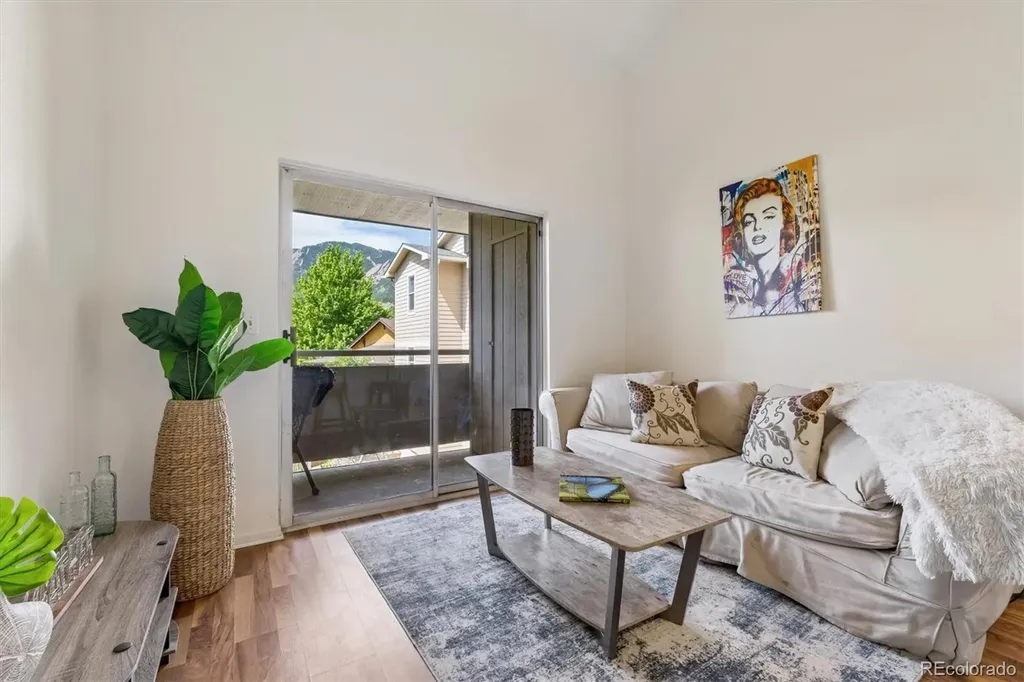 935 Broadway Boulder CO 80302